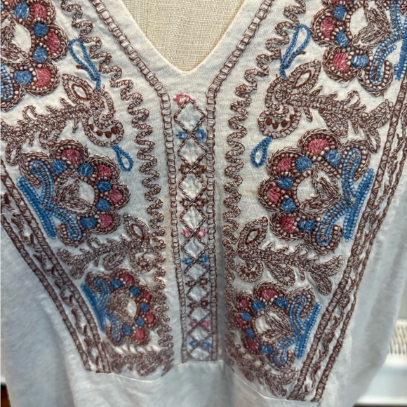 Pure Jill Embroidered Tee - Picture 4 of 7